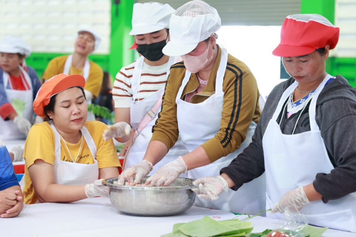 “ดีพร้อม” ตั้งเป้าปั้นเชฟอาหารไทยมืออาชีพ 17,000 คน เดินหน้าซอฟต์พาวเวอร์อาหาร ปี 2568 